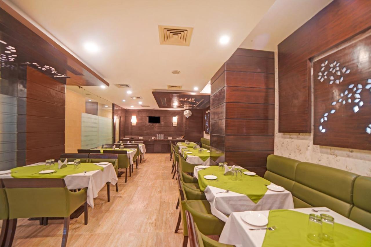 Hotel Garnet Durg Luaran gambar