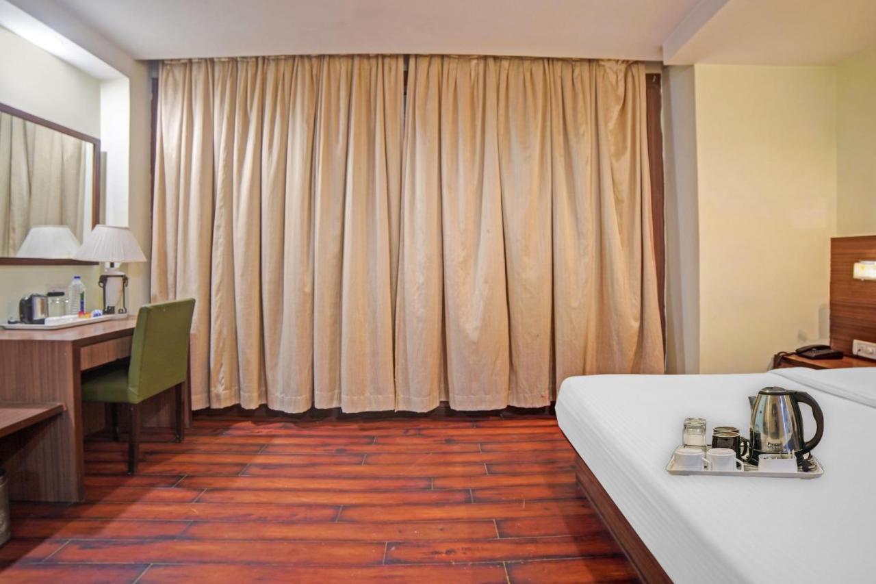 Hotel Garnet Durg Luaran gambar